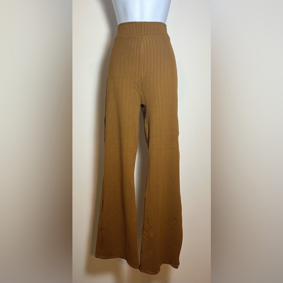 Good American Rib Seamless Flare Stripe Pants in Bronze/Brown Style GP0797- NWOT - Picture 2 of 13